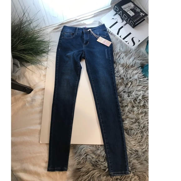 Jeans - Picture 2 of 3